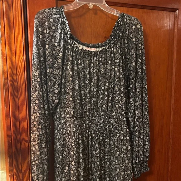 Knox Rose Black and White Floral Long Sleeve Maxi Dress - Picture 2 of 9